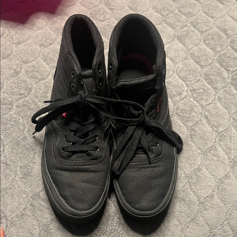 Levi's Black High-Top Sneakers
